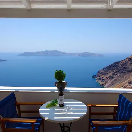 Mylos בית הארחה 4*