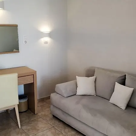 Guest house Mylos 3*