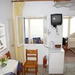 Mylos בית הארחה