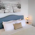 Mylos בית הארחה פירוסטפני